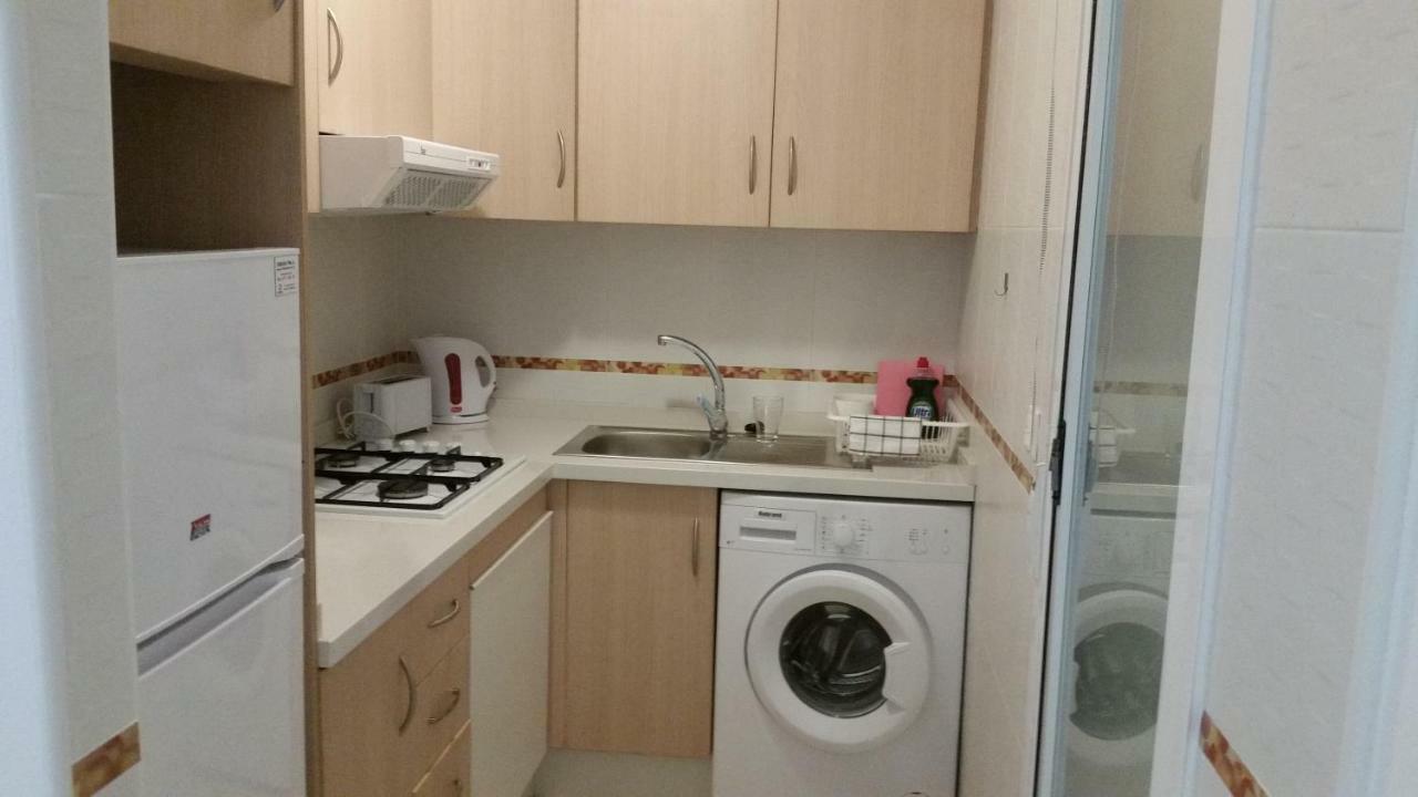 Apartamento A 150 M De La Playa Torrevieja Exterior foto